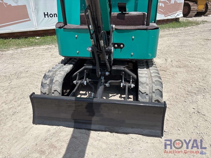 unused-2025-cfg-h15r-mini-excavator-image-7