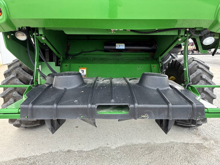 2014-john-deere-s680-image-74