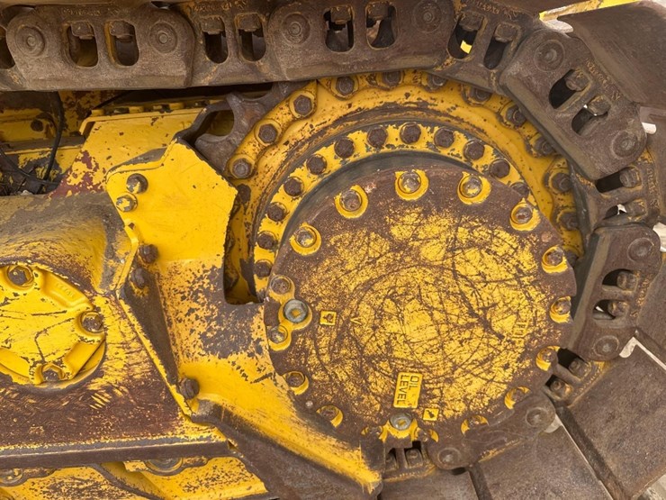 2021-komatsu-d51ex-24-image-10