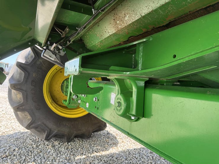 2022-john-deere-s780-image-53