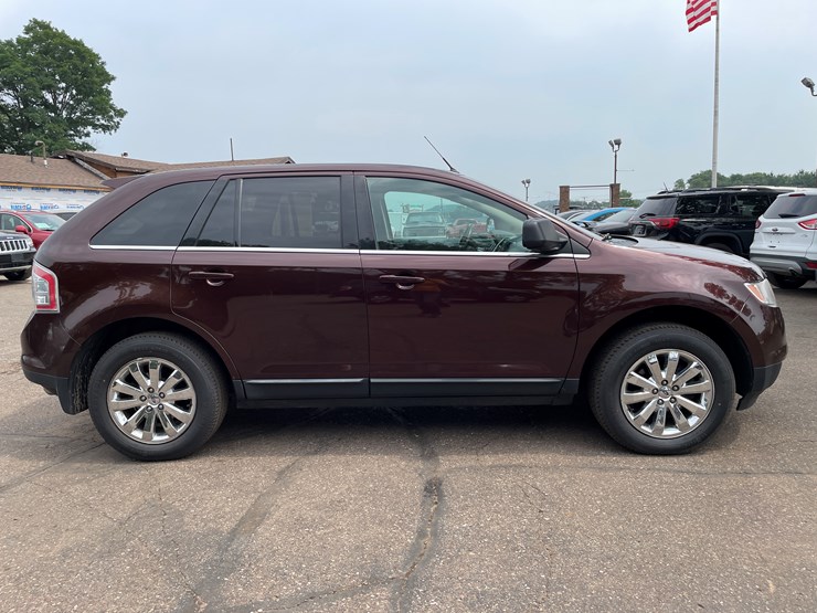 2010-ford-edge-image-6