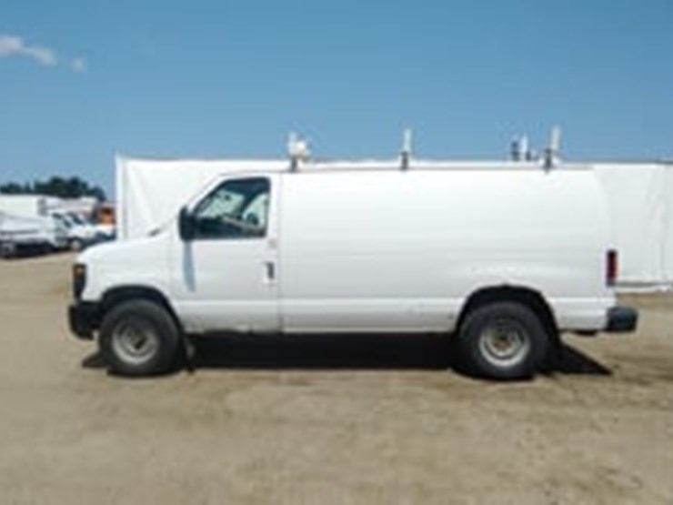 2012-ford-350-image-5