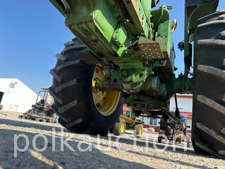john-deere-4020-image-17