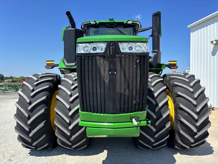 2023-john-deere-9r-440-image-13