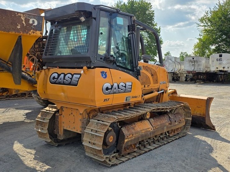 2012-case-850l-xlt-image-4