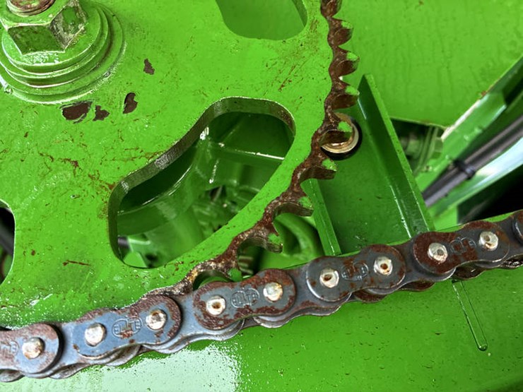 2013-john-deere-s670-image-50