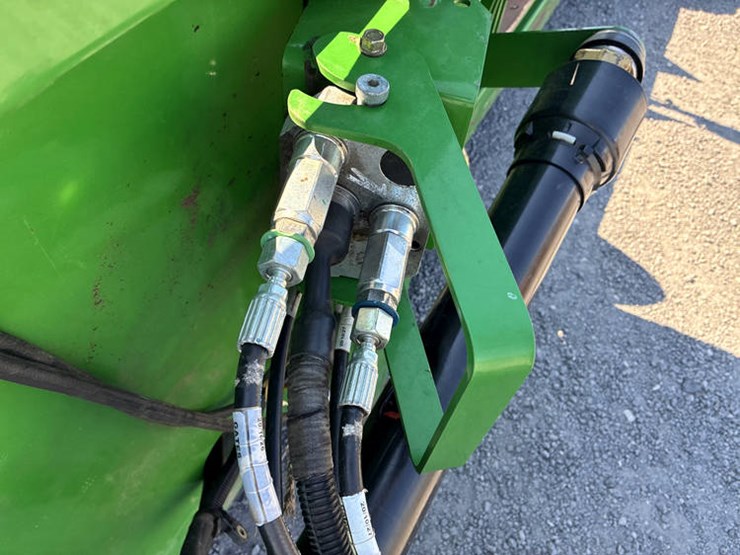 2013-john-deere-612c-image-13