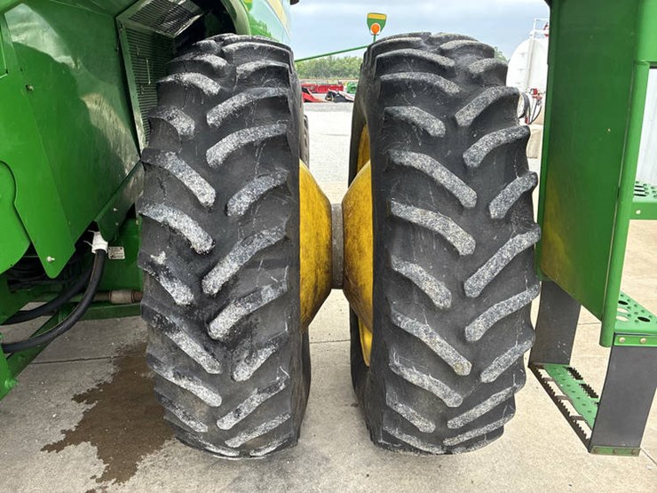 2002-john-deere-9750-image-39