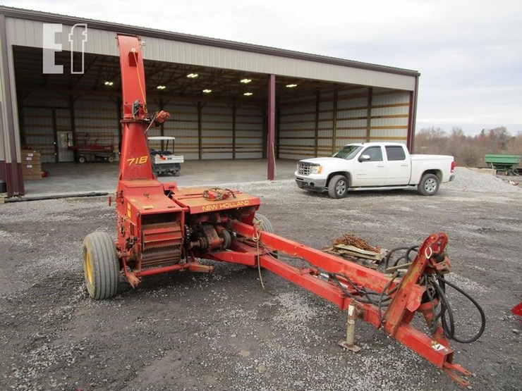 new-holland-718-image-2
