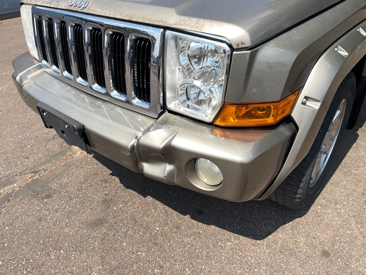 2006-jeep-commander-image-12
