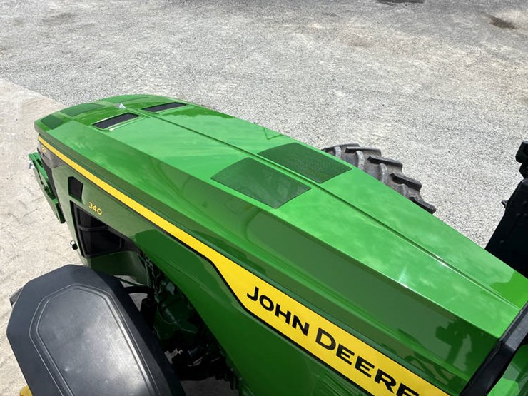 2023-john-deere-8r-340-image-71