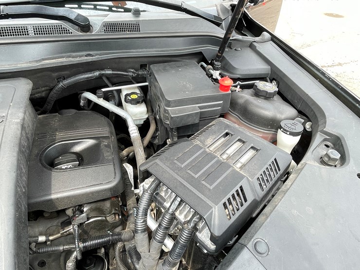 2015-gmc-terrain-slt-image-45