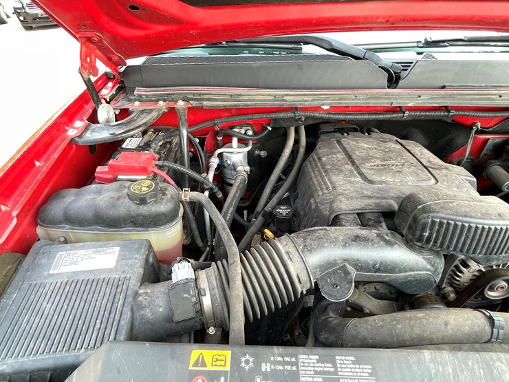 2012-gmc-2500-image-48