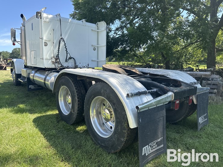 1987-freightliner-flc120-image-7