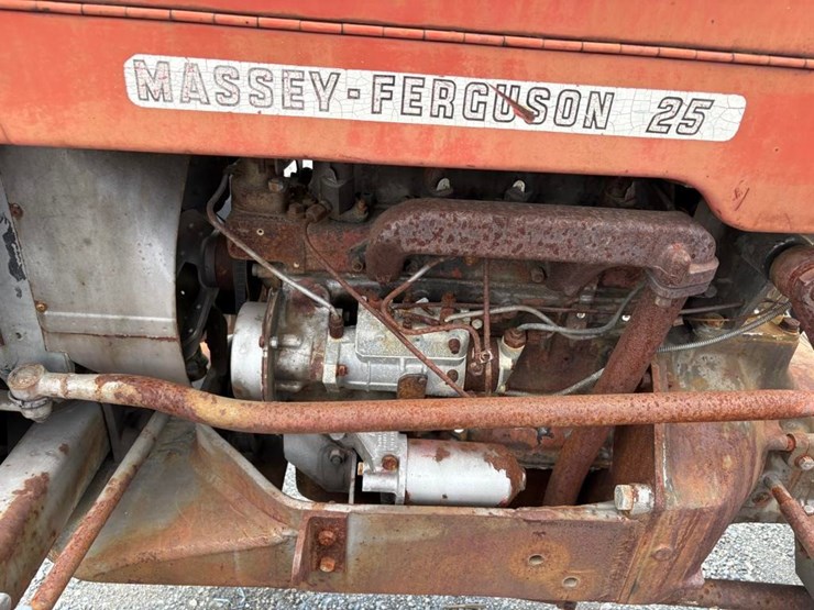 massey-ferguson-25-image-15