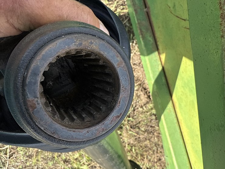 john-deere-843-image-9