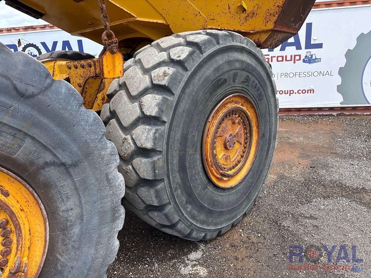 deere-410e-image-8