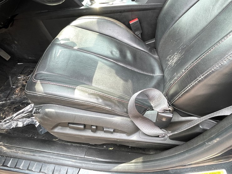 2014-gmc-terrain-slt-image-50