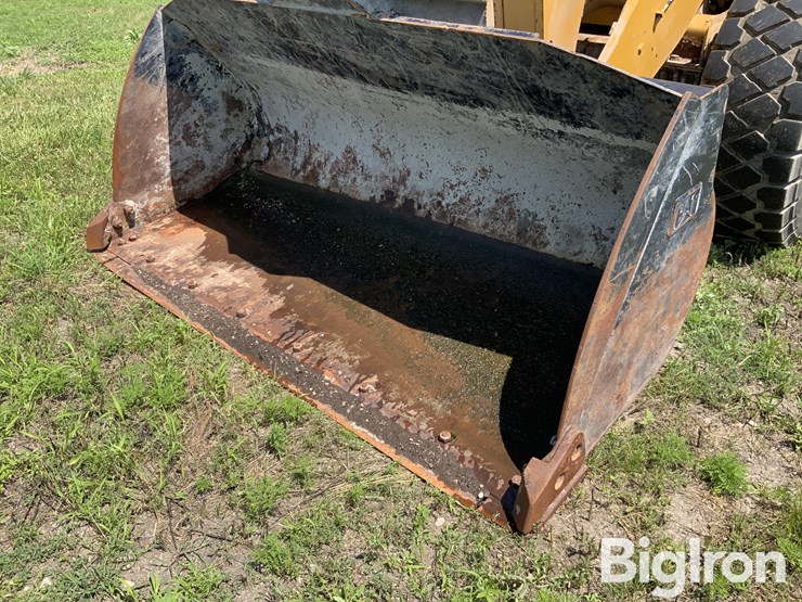 2014-caterpillar-950k-image-20