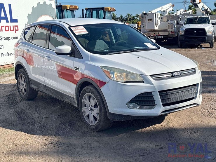 2013-ford-escape-image-2