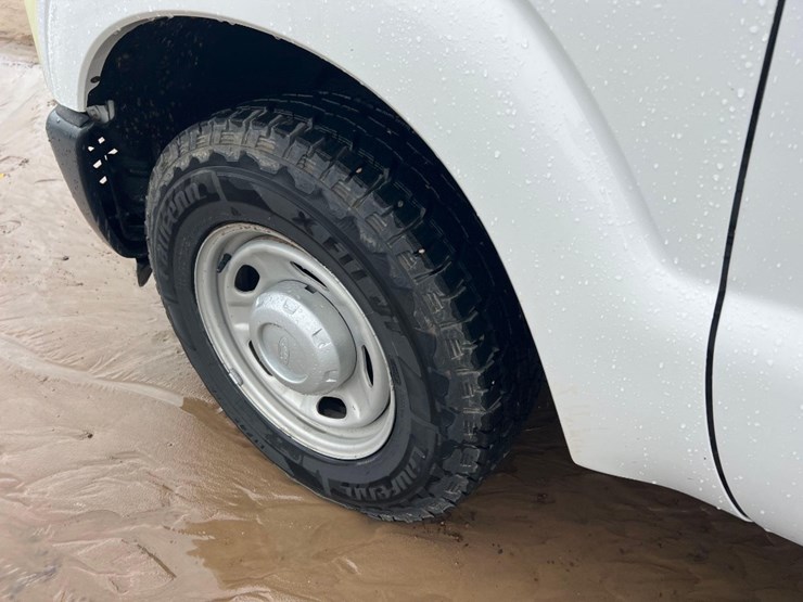 2011-ford-f250-image-19