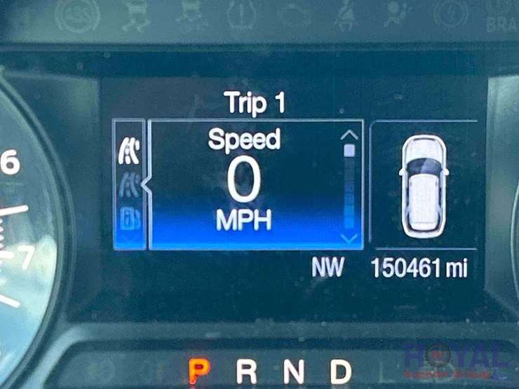 2016-ford-explorer-image-12