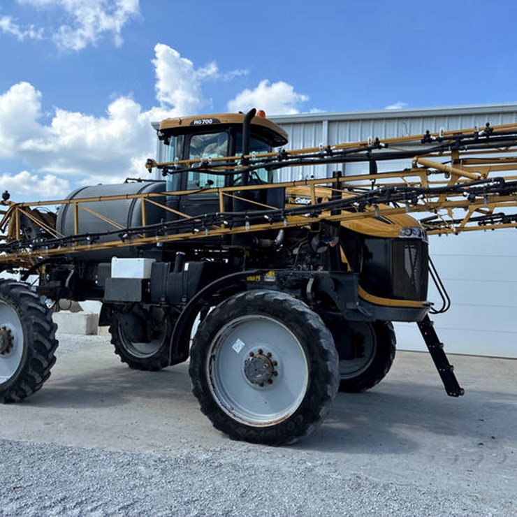 2014 AG-CHEM RG700