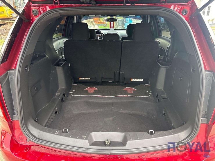 2013-ford-explorer-image-18