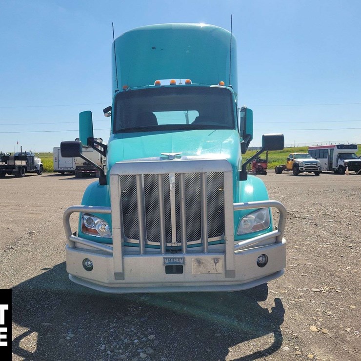 2018 PETERBILT 579
