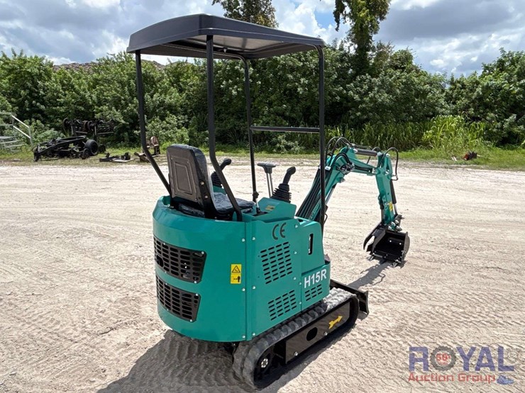 unused-2025-cfg-h15r-mini-excavator-image-3