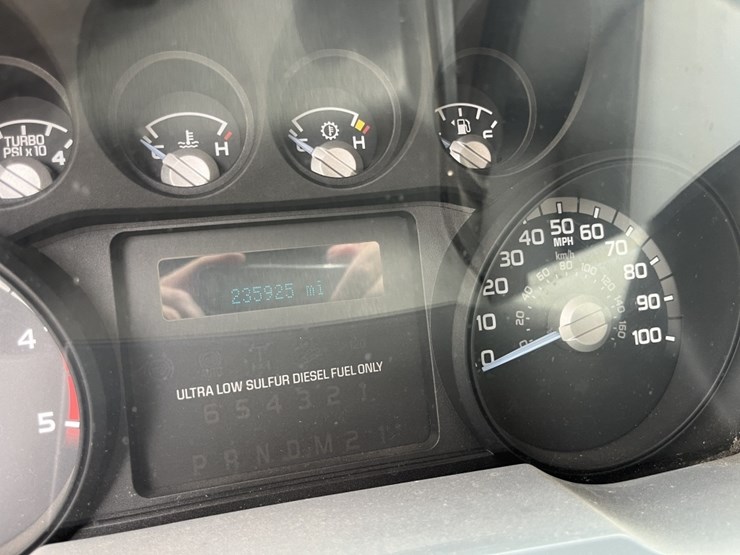 2016-ford-f250-image-18