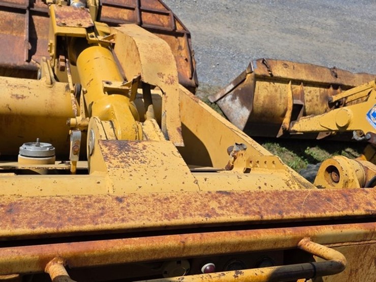 1989-caterpillar-953-image-61