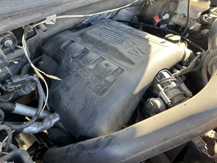 2015-ford-f150-xlt-image-12