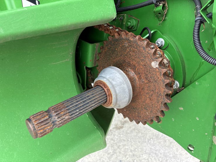 2014-john-deere-s680-image-18