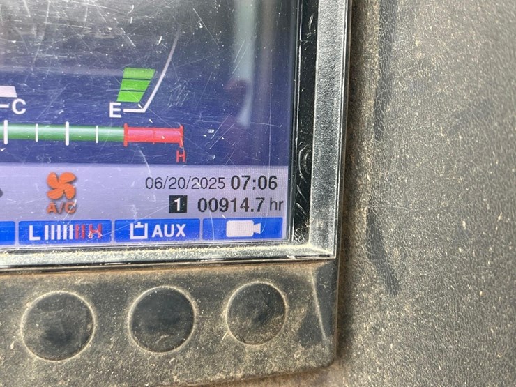 takeuchi-tb290-image-37