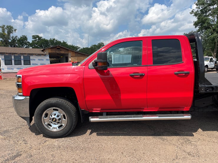 2019-chevrolet-silverado-2500-image-5