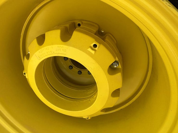 2017-john-deere-9570r-image-37