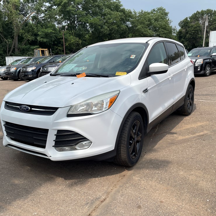 2015 FORD ESCAPE SE