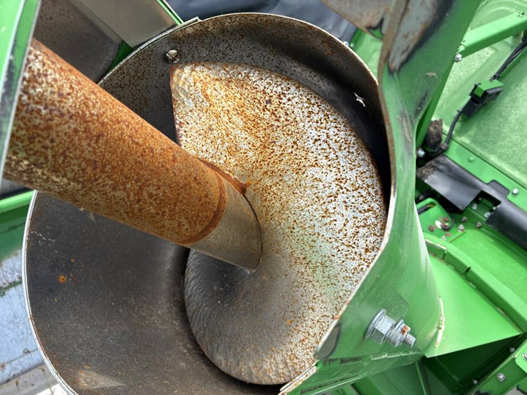 2014-john-deere-s680-image-95