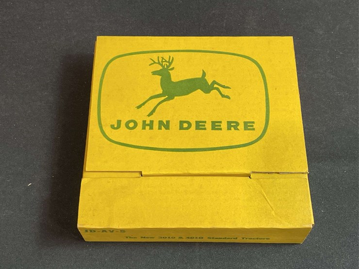 john-deere-3010-image-1