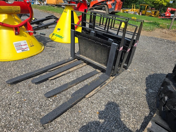 new-kivel-walk-behind-pallet-forks-image-3