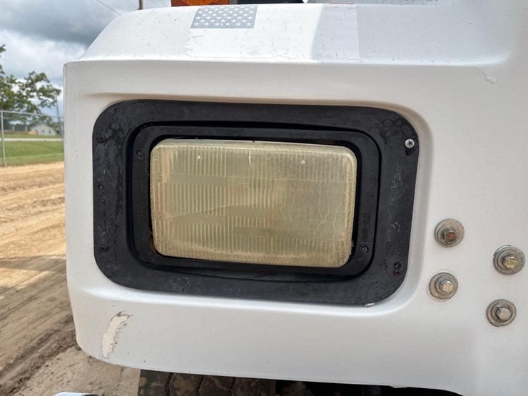 2001-mack-rd688s-image-25