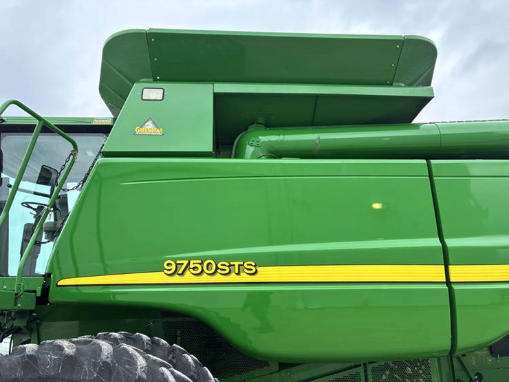 2002-john-deere-9750-image-32