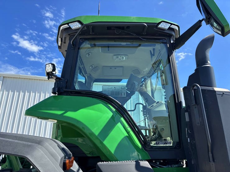 2020-john-deere-8rx-410-image-21