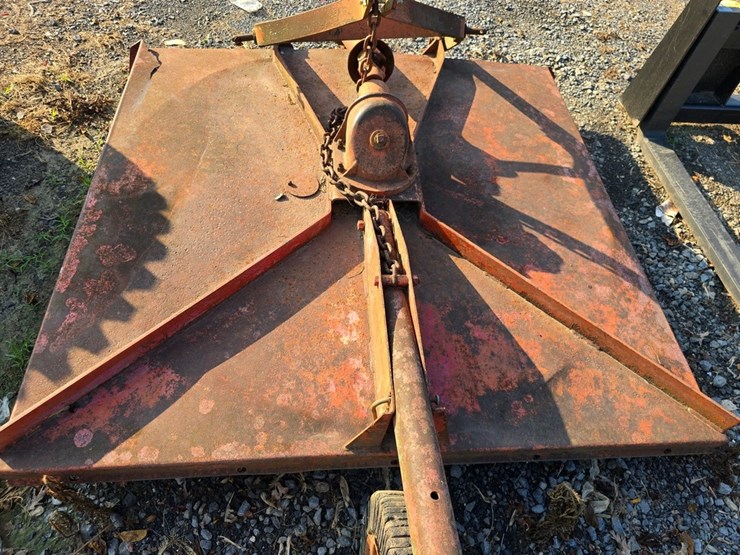 bushhog-5'-3pt.-rotary-mower-image-5