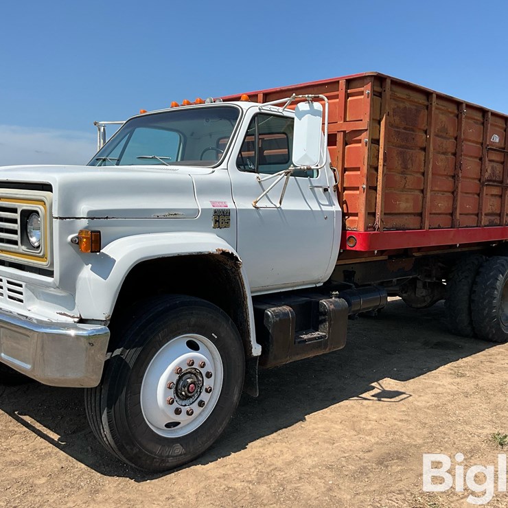 1975 CHEVROLET C65