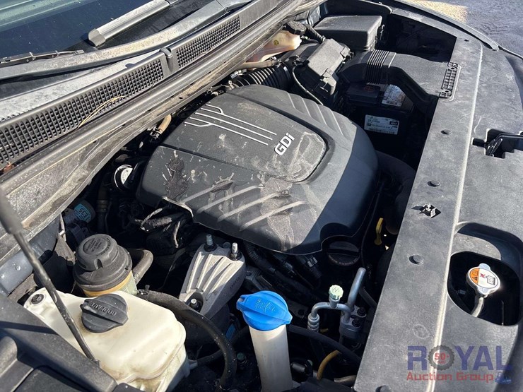 2015-kia-sedona-image-5