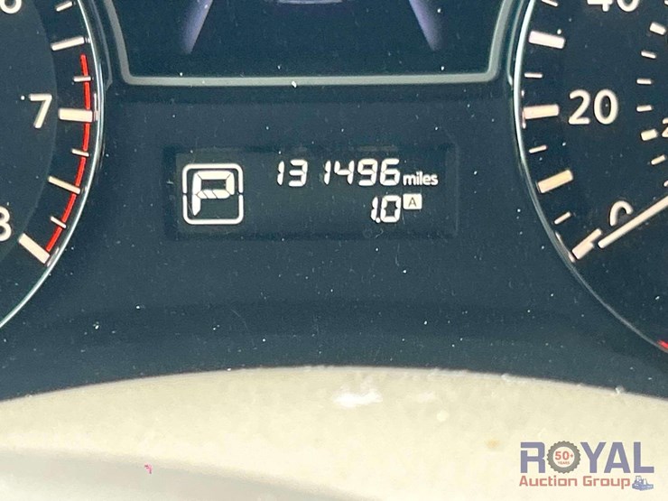 2015-nissan-pathfinder-image-8