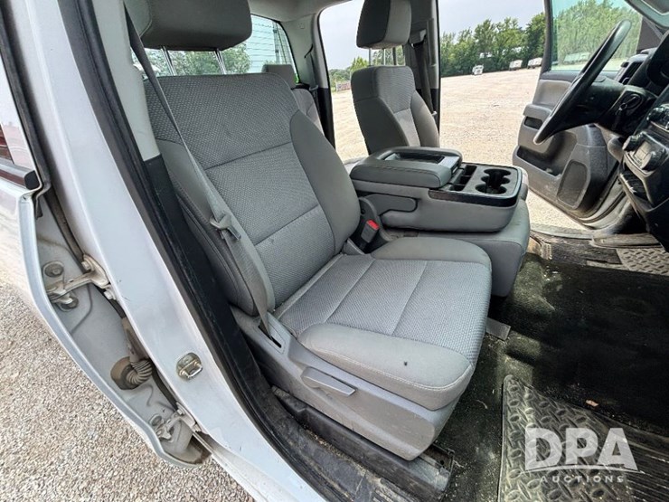 2015-chevrolet-2500hd-image-56