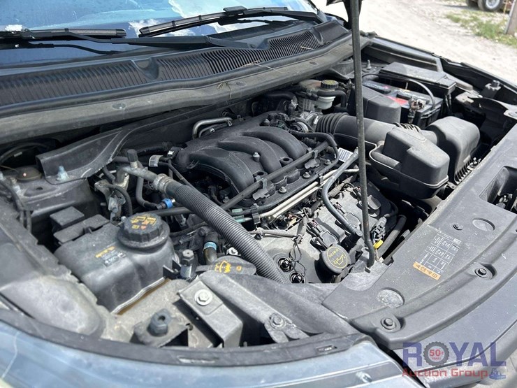 2017-ford-explorer-image-9